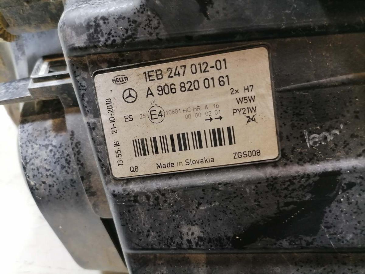 Mercedes Sprinter 906 original Scheinwerfer vorn links Halogen Bj.2010